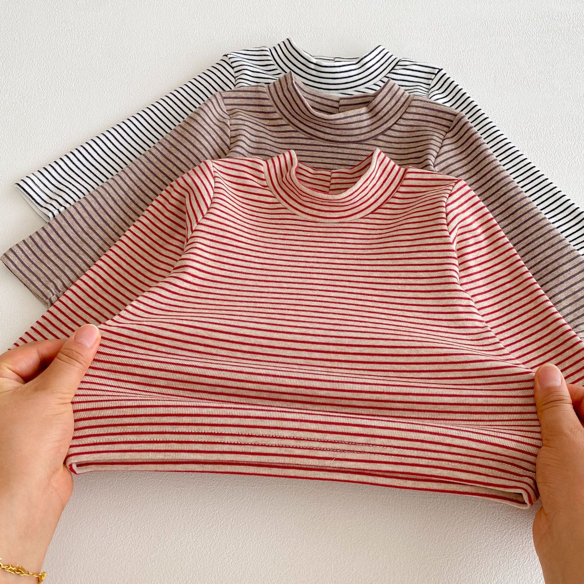 Autumn and Spring Arrival Kids Unisex Casual Striped Long Sleeves Turtleneck Top-1