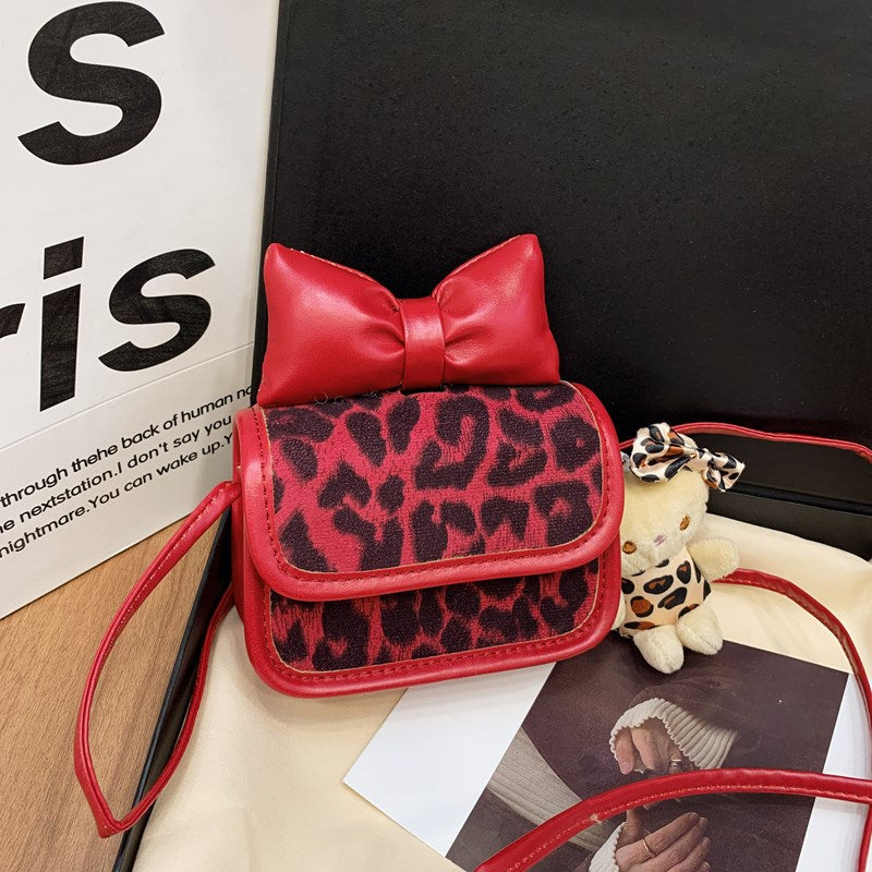 Stylish Fashion Leopard Print Girls’ Shoulder Bag-1