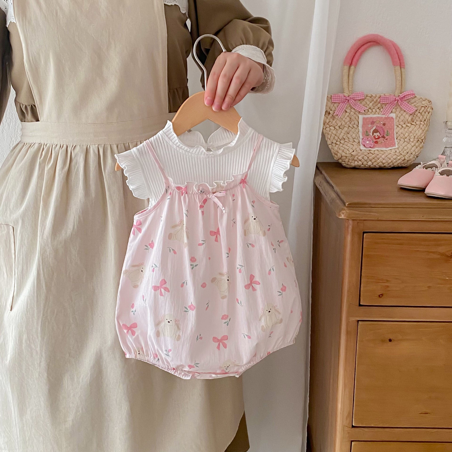 Arrival Summer Baby Kids Girls Flowers Pattern Sleeveless Strap Onesies And White Fly Sleeves Elastic T-Shirt Set-4