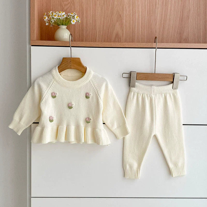 Arrival Autumn Baby Girls Long Sleeves Flowers Pattern Knitted Top with Solid Color Long Trousers Clothing Set-1