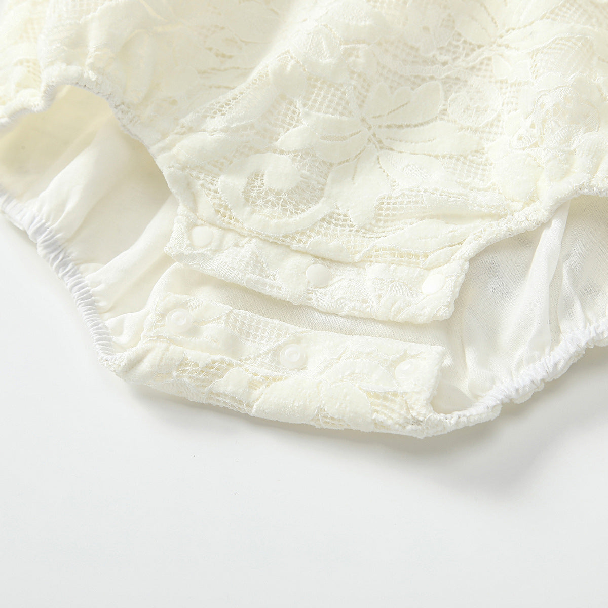 Arrival Autumn Baby Girls Lace and Flowers Long Sleeves Beige Onesies-2